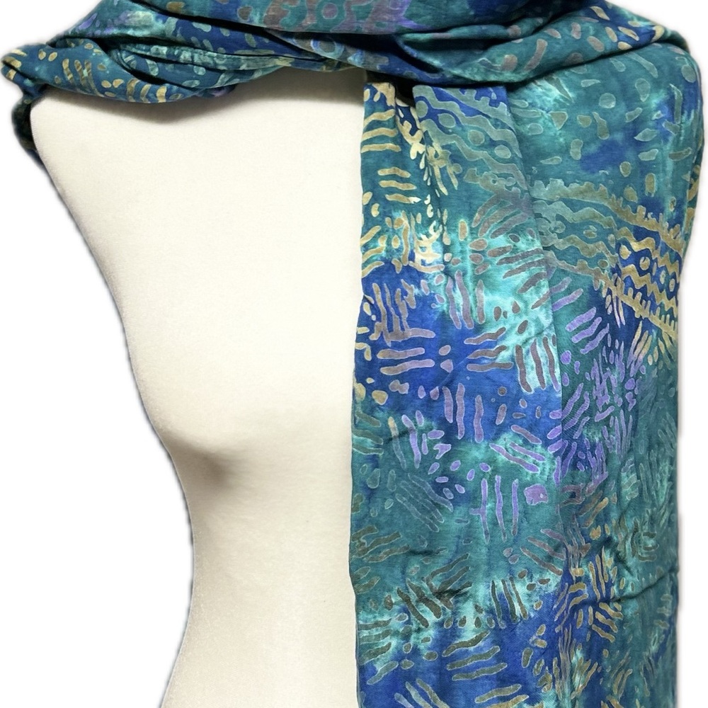 Colorful Patterned Scarf - Picture 2 of 3